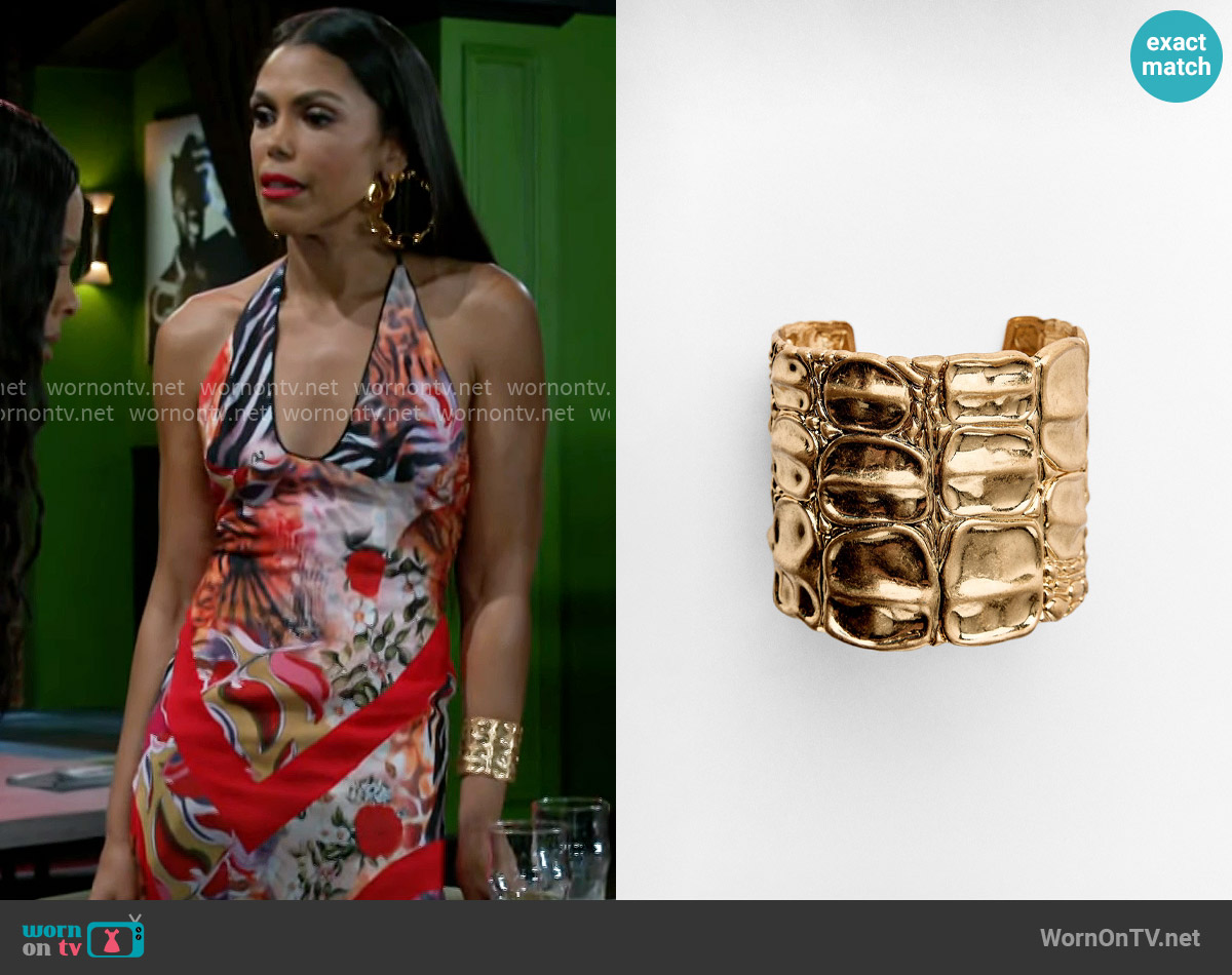 Zara Textured Armband worn by Dani Dupree (Karla Mosley) on Beyond the Gates