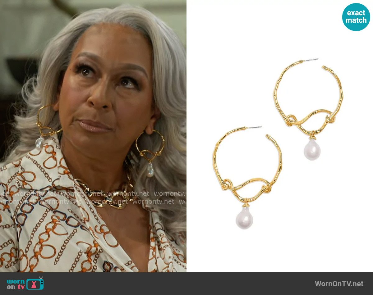 Alexis Bittar Cultured Freshwater Pearl Charm Twist Hoop Earrings in 14K Gold Plated worn by Anita Dupree (Tamara Tunie) on Beyond the Gates