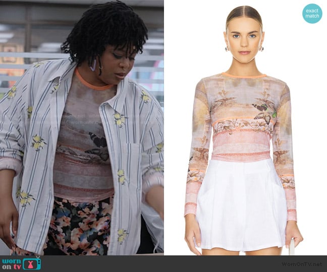Alice + Olivia Delaina Top worn by Adelola Olofin (Gbemisola Ikumelo) on The Paper