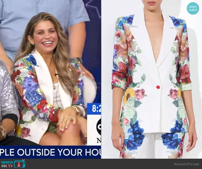 Alice + Olivia Denny Blazer in White Floral worn by Danielle Fishel on Good Morning America