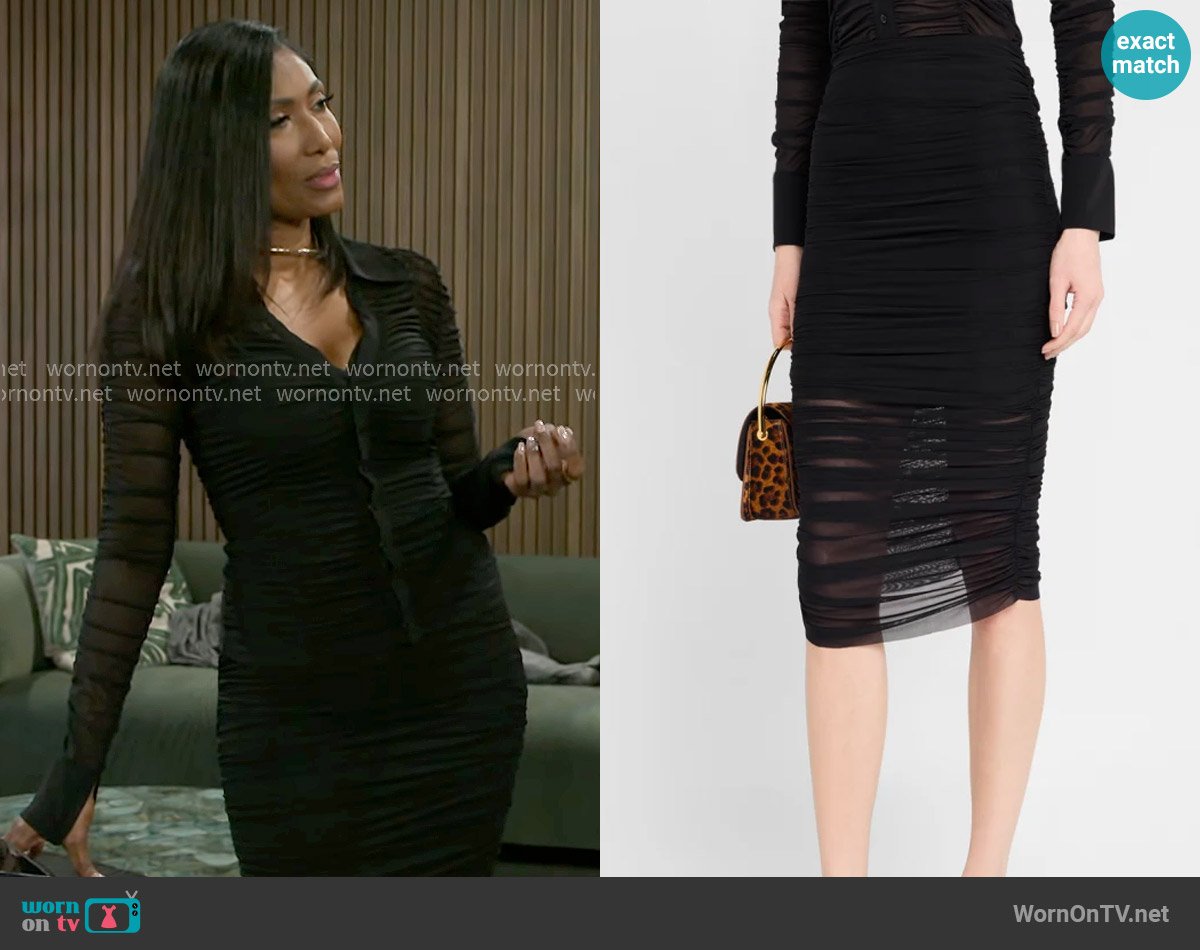 Leslie’s black ruched mesh skirt on Beyond the Gates