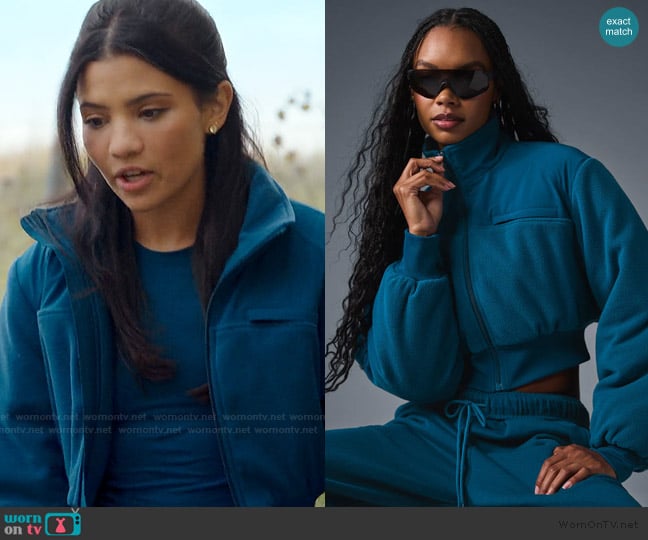 Alo Yoga Polar Fleece Cropped Wintry Mix Jacket worn by Jackie Howard (Nikki Rodriguez) on My Life with the Walter Boys
