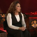 Gloria Estefan’s sparrow print sandals on The Kelly Clarkson Show