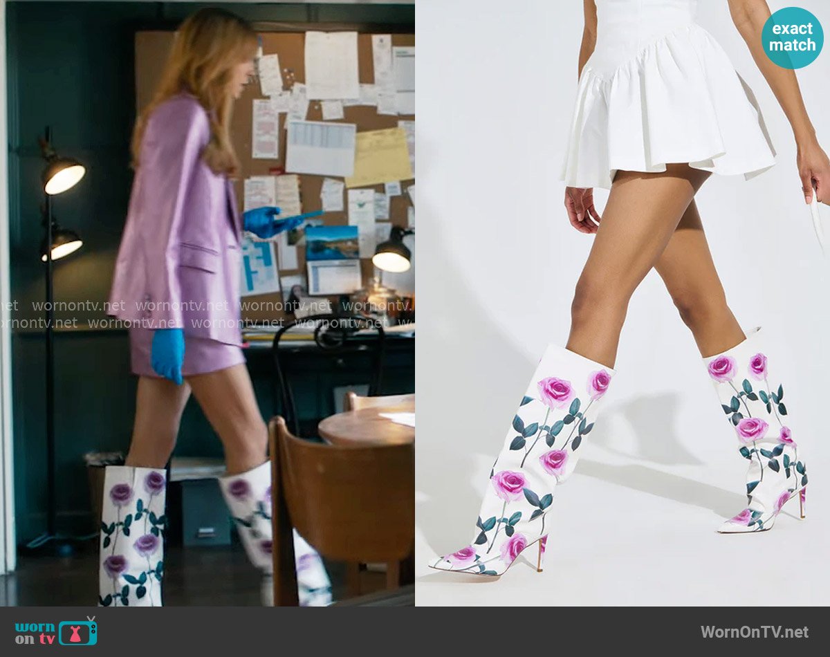 Azalea Wang Bridgie White Floral Boot worn by Morgan Gillory (Kaitlin Olson) on High Potential