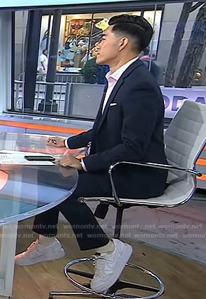 Brian Cheung's white sneakers on Today