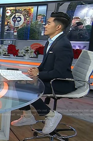 Brian Cheung's white sneakers on Today