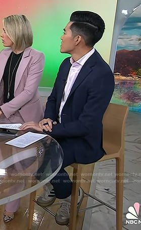 Brian Cheung's white striped sneakers on Today