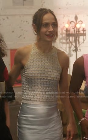 Celine's zig zag knit top on The Summer I Turned Pretty