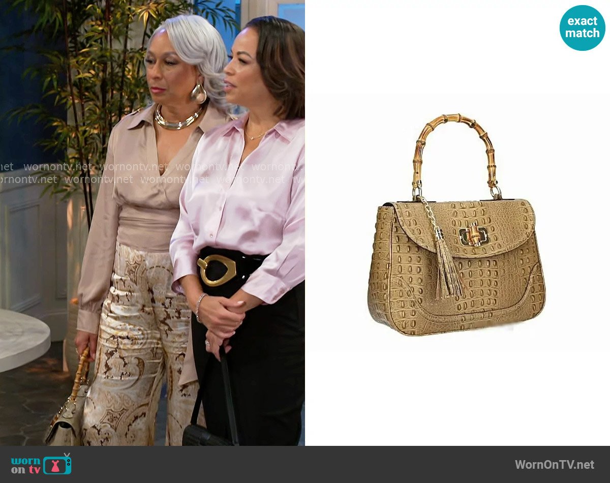 Charlies Leather Izzie Medium Handbag in Croco Taupe worn by Anita Dupree (Tamara Tunie) on Beyond the Gates