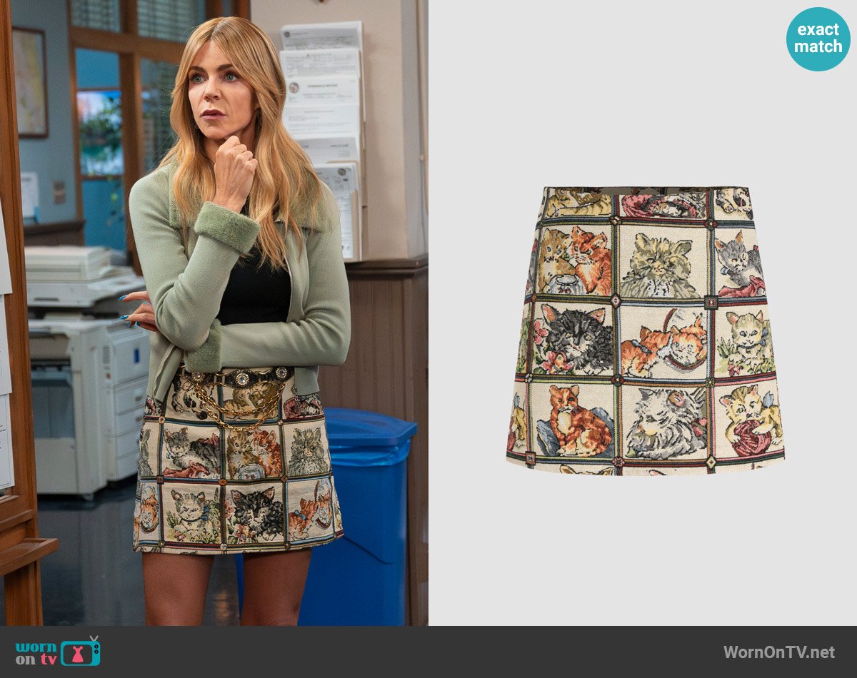 Cider Cat Lover Skirt worn by Morgan Gillory (Kaitlin Olson) on High Potential