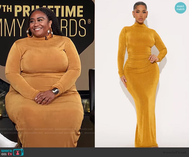Fashion Nova Ella Mock Neck Long Sleeve Maxi Dress worn by Brande Victorian on E! News