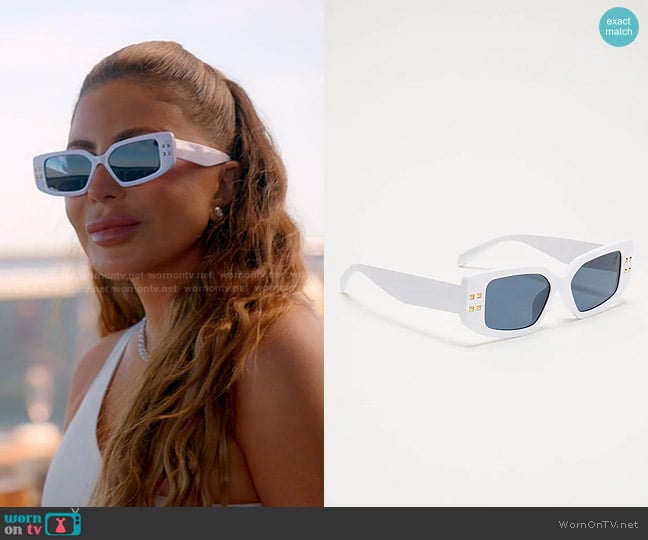 Fashion Nova Rockstar Daughter Sunglasses in White worn by Larsa Pippen (Larsa Pippen) on The Real Housewives of Miami