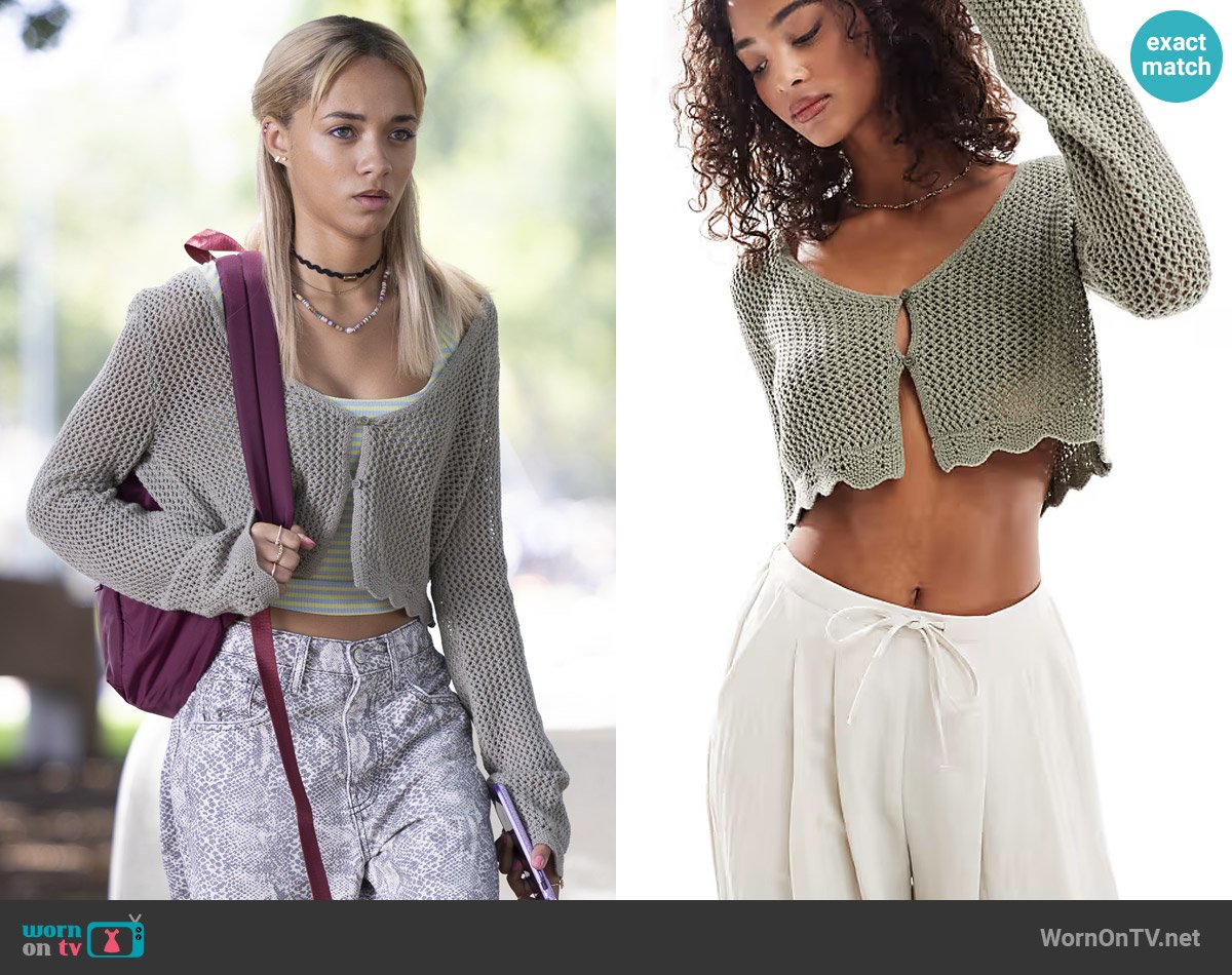 Free People Goodluck Printed Barrel Pant in Snake Combo worn by Ava (Amirah J) on High Potential