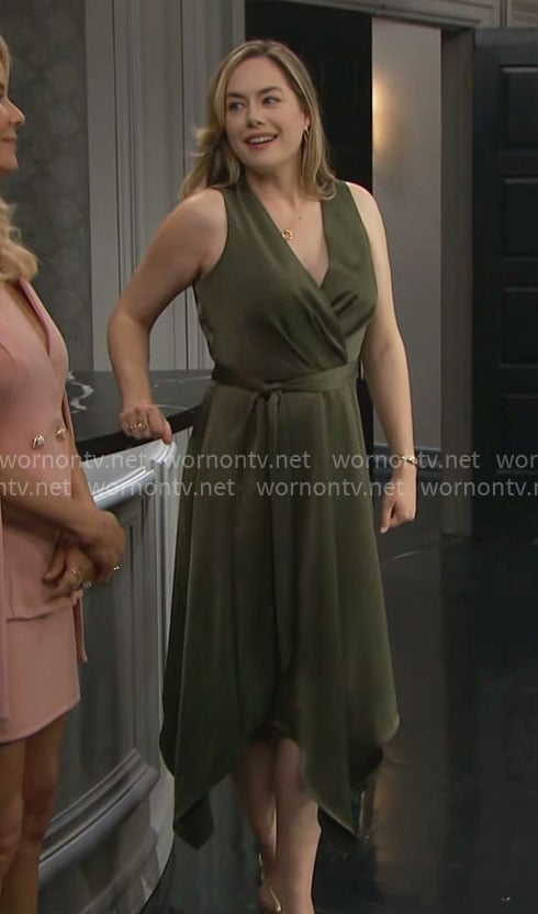Hope's green midi dress on The Bold and the Beautiful