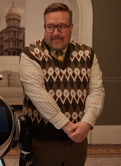 Howard's knit vest on Only Murders in the Building