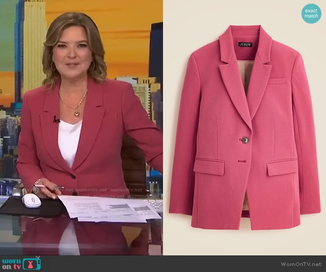 Christine Romans’ pink blazer on NBC News Daily