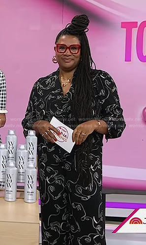 Julee Wilson’s black face print shirt and pants on Today