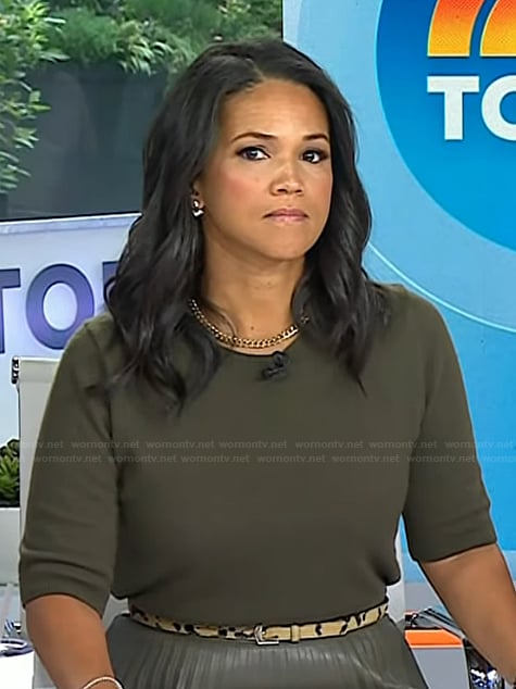 Laura’s green short sleeve sweater on Today