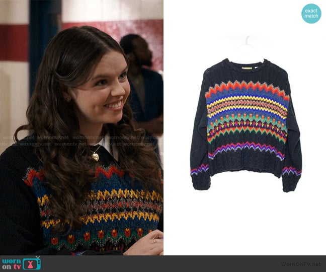 Liz Claiborne Chunky Knit Colorful Sweater Pullover Southwestern Striped worn by Grace (Ellie O’Brien) on My Life with the Walter Boys