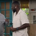 Malcolm’s square print shirt on The Neighborhood