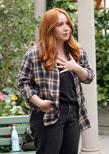 Mariah’s plaids hirt on The Young and the Restless