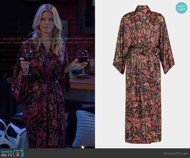 Natori Granada Long Floral-Print Charmeuse Robe worn by Catherina Greene (AnnaLynne McCord) on Days of our Lives
