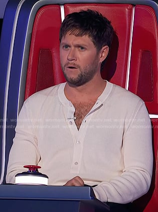 Niall's whtie ribbed henley on The Voice