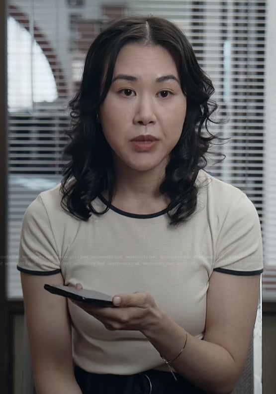 Nicole's white contrast trim tee on The Paper