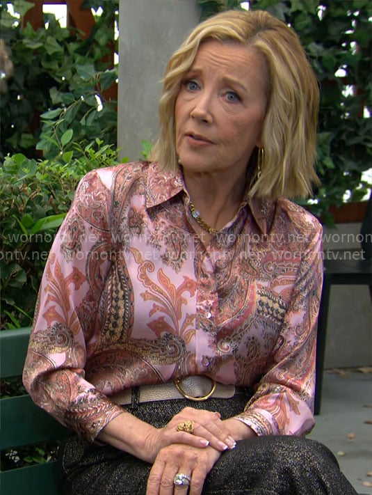 Nikki’s pink paisley print button-down top on The Young and the Restless