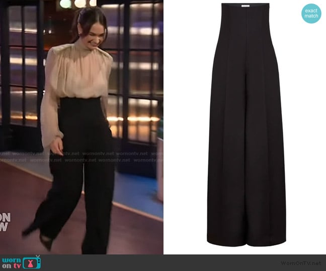 Nina Ricci High-waisted trousers worn by Lily James on The Kelly Clarkson Show