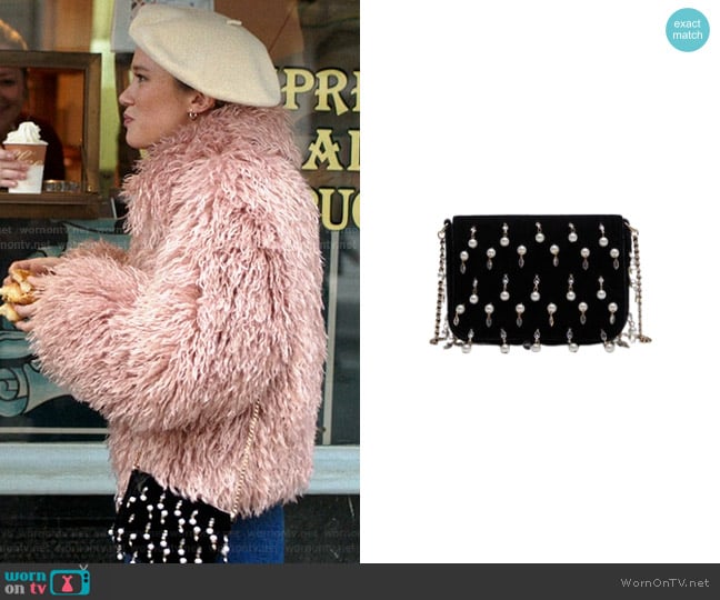 & Other Stories Embellished Velvet Chain Bag worn by Taylor Jewel (Rain Spencer) on The Summer I Turned Pretty