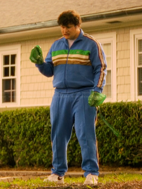Pete's blue tracksuit on The Runarounds