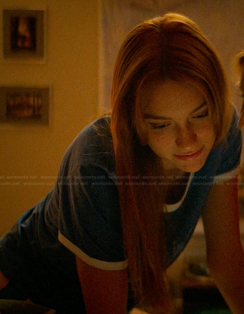 Ruthie's blue ringer tee on The Runarounds