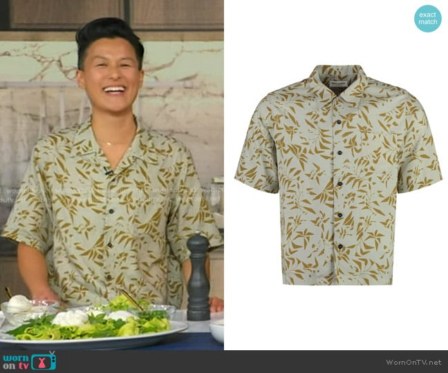 Saint Laurent Camp-collar Printed Twill Shirt in Geometrical Palm Tree worn by Melissa King on Good Morning America