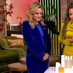 Sara’s blue velvet suit on The View
