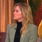 Sara’s green blazer and pants on The View