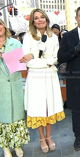 Savannah's beige scalloped platform sandals on Today