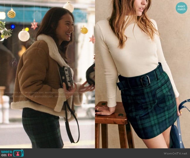 Sezane Gillie Skirt worn by Belly Conklin (Lola Tung) on The Summer I Turned Pretty