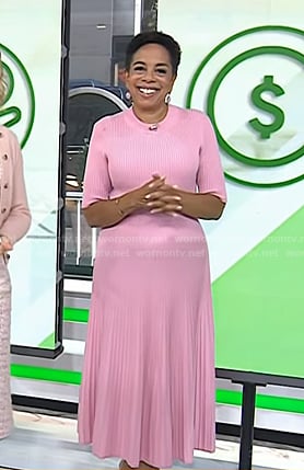 Sharon Epperson;s pink ribbed dress on Today