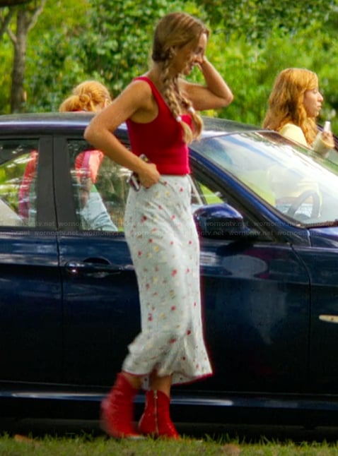 Sophia's red tank and floral skirt on The Runarounds
