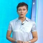 Stephanie’s blue silk polo on Today