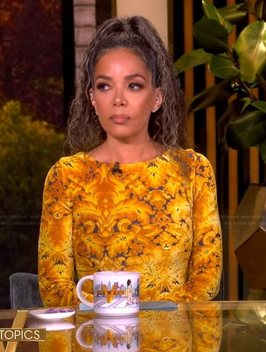 Sunny's yellow floral print maxi dress on The View