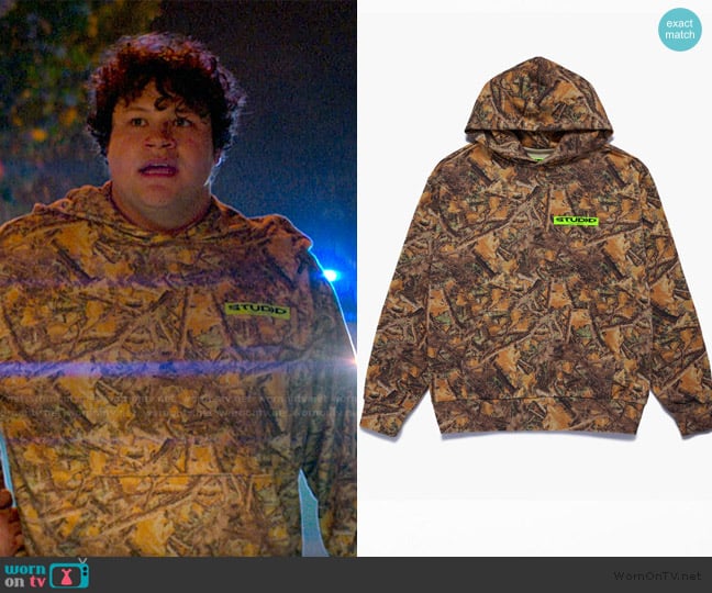 Supervsn Studios High Frequency Hoodie worn by Pete Antuna (Maximo Salas) on The Runarounds