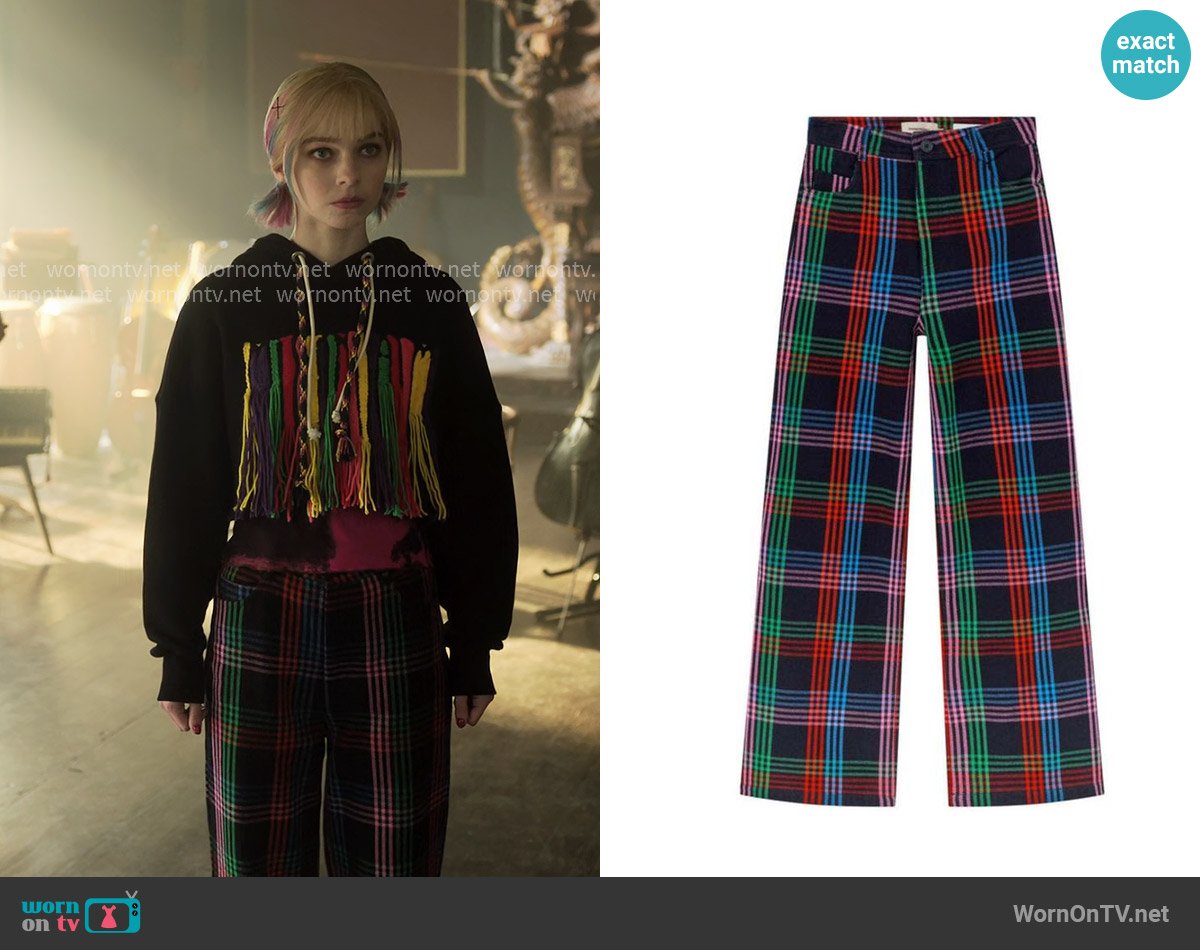Thinking MU Color Blanket Coral Pants worn by Enid Sinclair (Emma Myers) on Wednesday