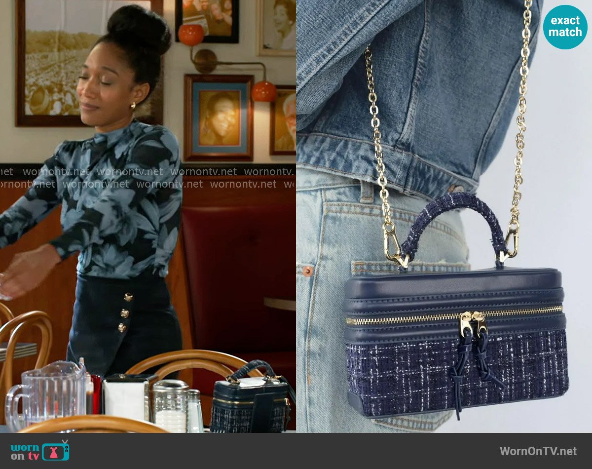 Zara Rigid Bag worn by Samantha Richardson (Najah Jackson) on Beyond the Gates