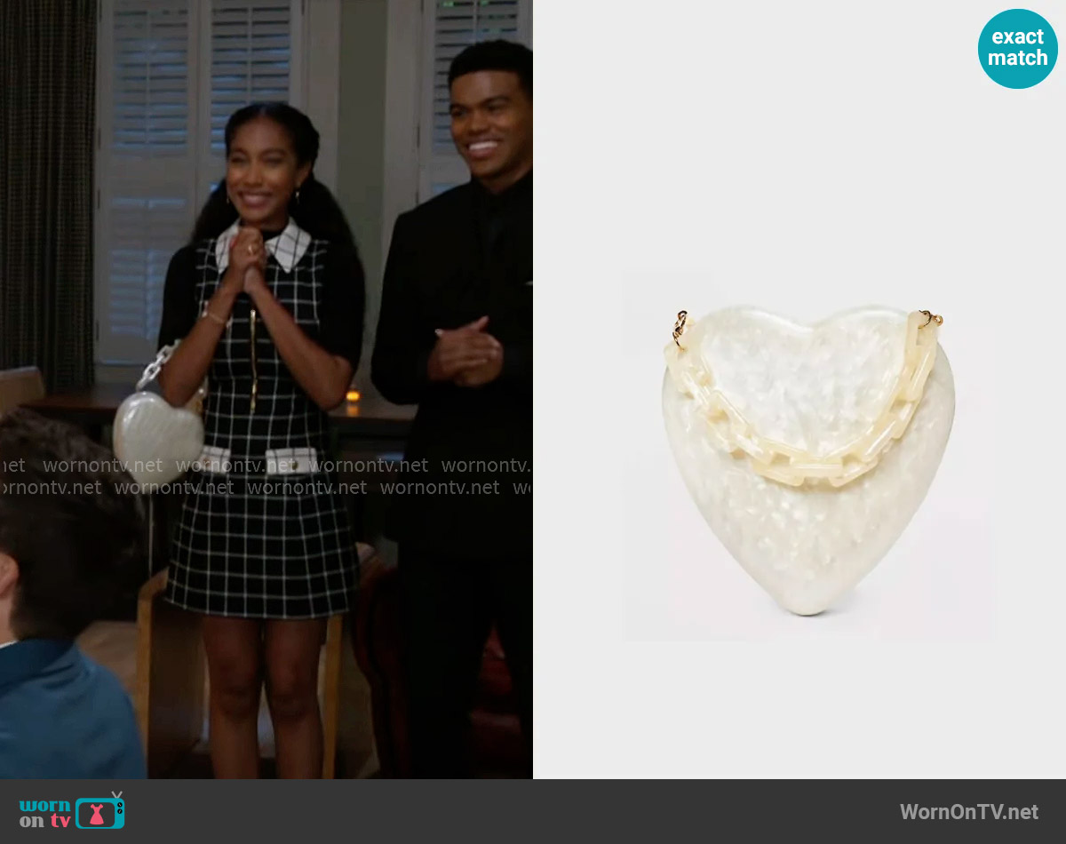 A New Day at Target Pearl Heart Minaudiere Top Handle Bag worn by Samantha Richardson (Najah Jackson) on Beyond the Gates