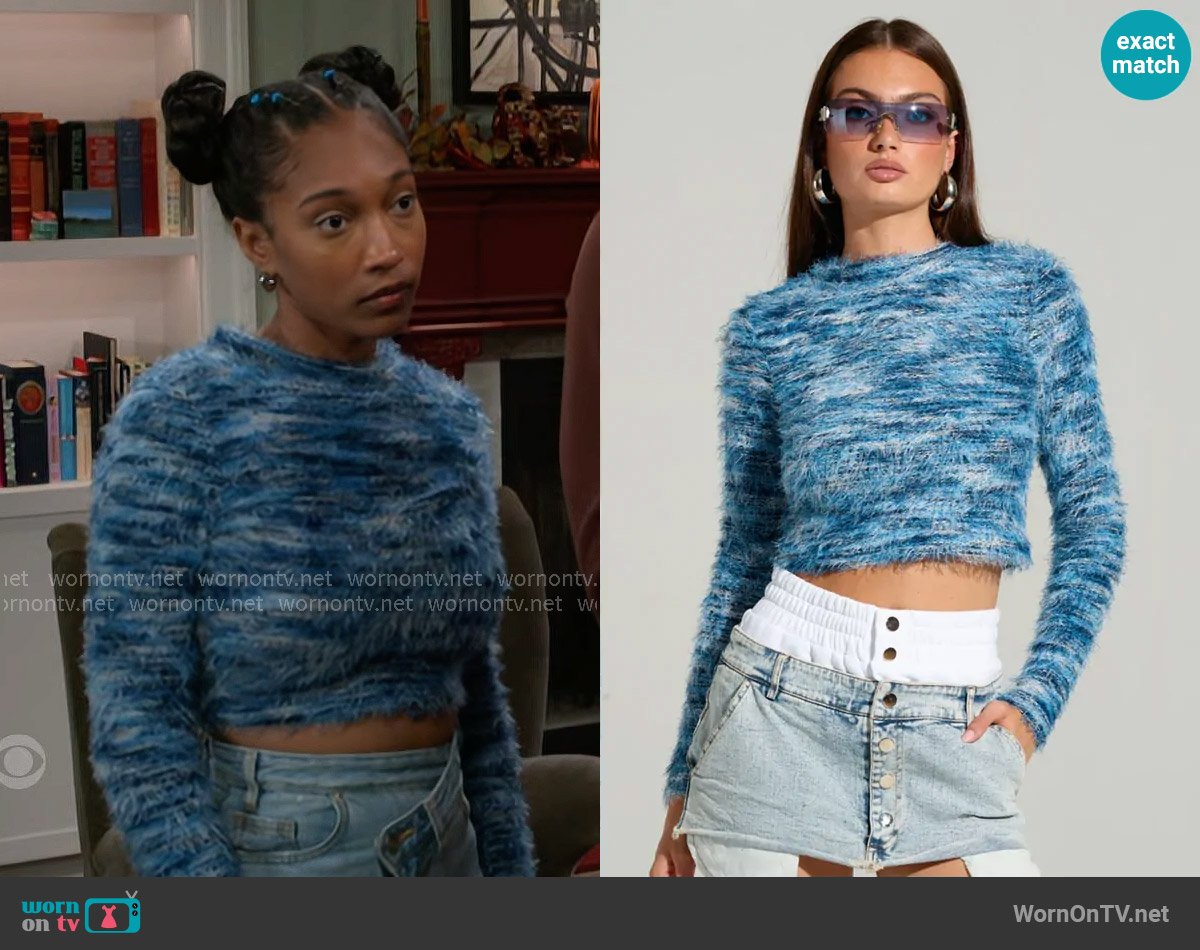 Akira Big Fuzzy Energy Cropped Sweater in Blue worn by Samantha Richardson (Najah Jackson) on Beyond the Gates