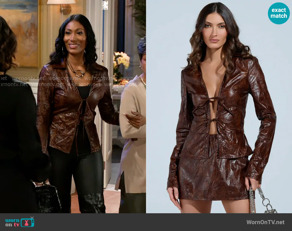 Akira Wish You Well Tie Front Top worn by Dana 'Leslie' Thomas (Trisha Mann-Grant) on Beyond the Gates