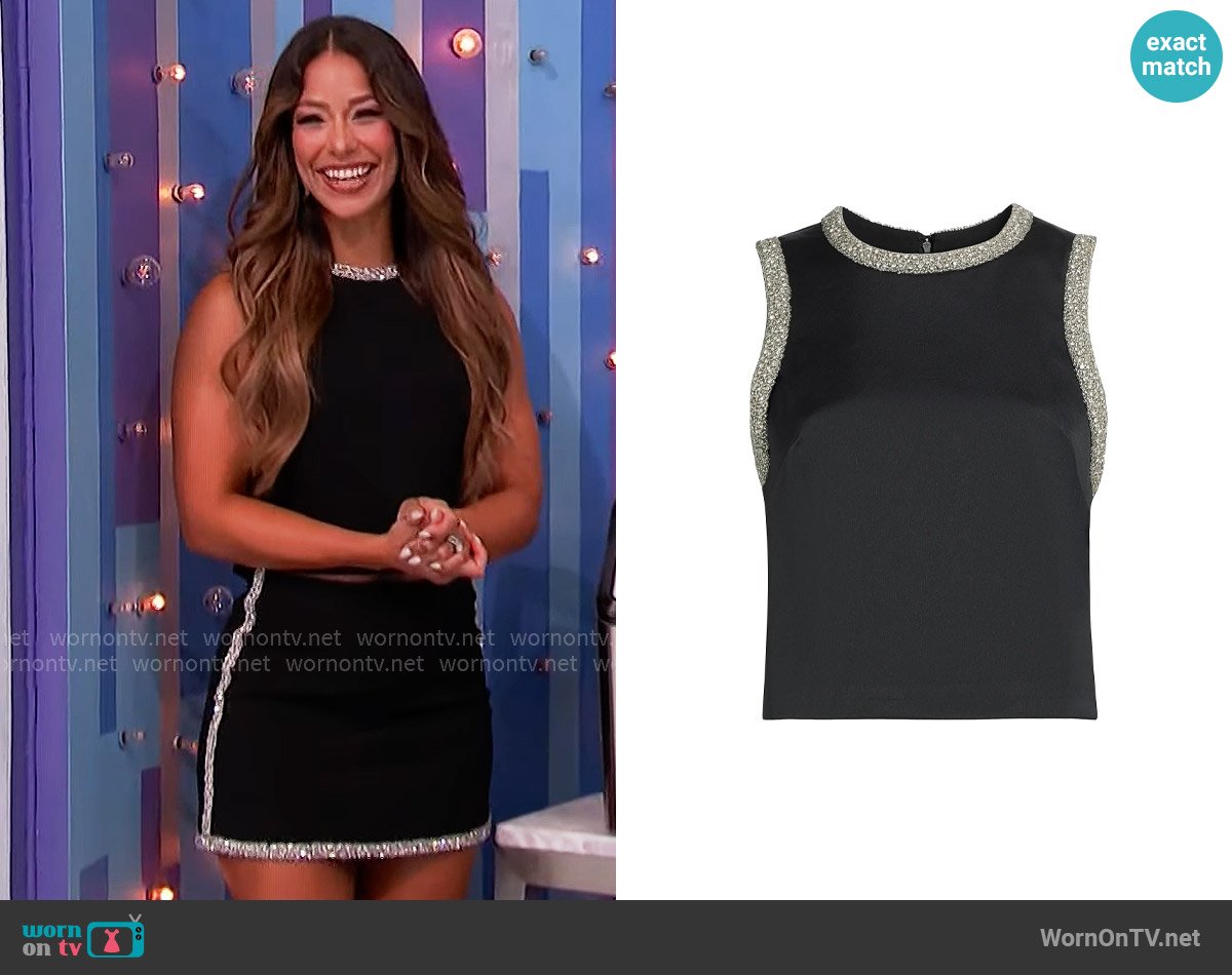 Alice + Olivia Amal Top worn by Manuela Arbeláez on The Price is Right