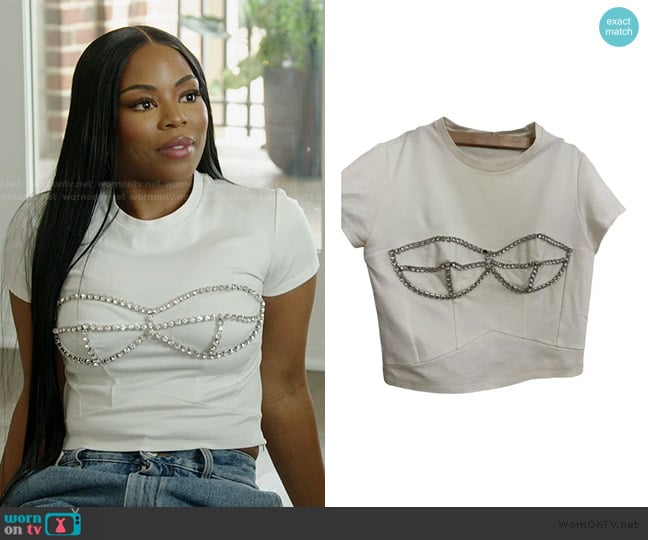 Area Embellished Crystal Tee worn by Keiarna Stewart on The Real Housewives of Potomac